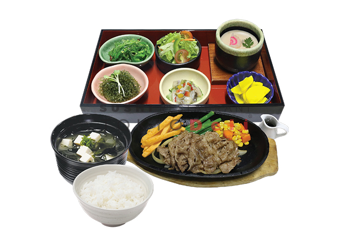 SET CƠM THỊT BÒ SỐT YAKINIKU