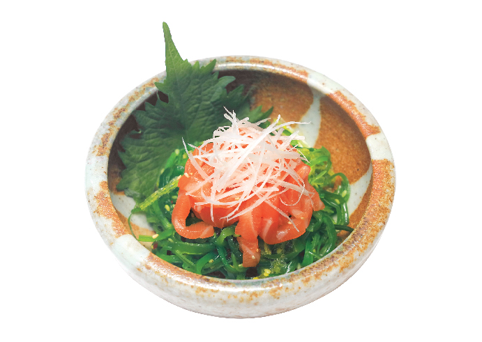 SEAWEED SALAD W/ SALMON