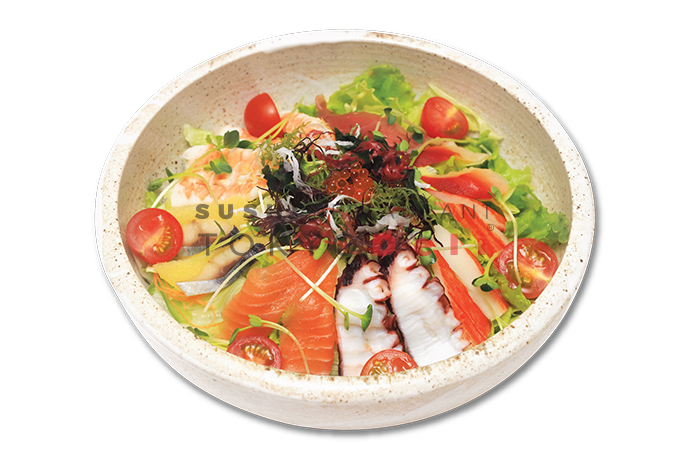 TOKYO DELI SASHIMI SALAD