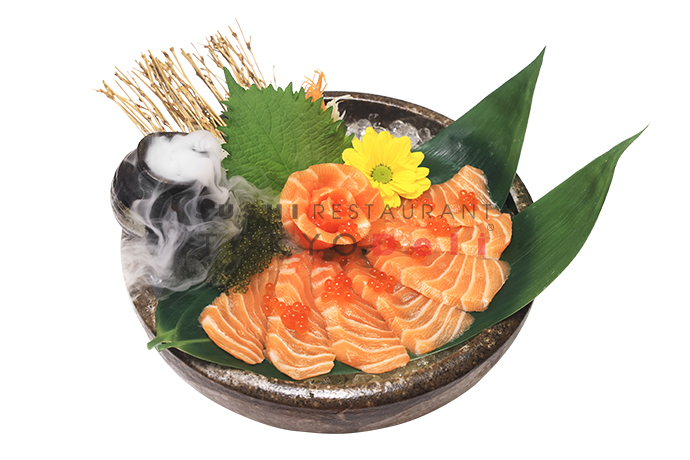 SASHIMI CÁ HỒI ĐẶC BIỆT - NAUY TROUT - Tokyo Deli Sushi